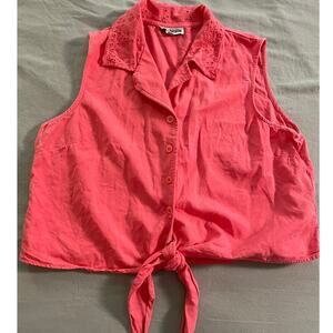 vtg. C.M Shapes pink crop top with tie SZ XL